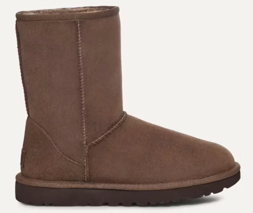 UGG Classic Short II Boot Burnt Cedar (Women's) SZ 5 $195 Retail